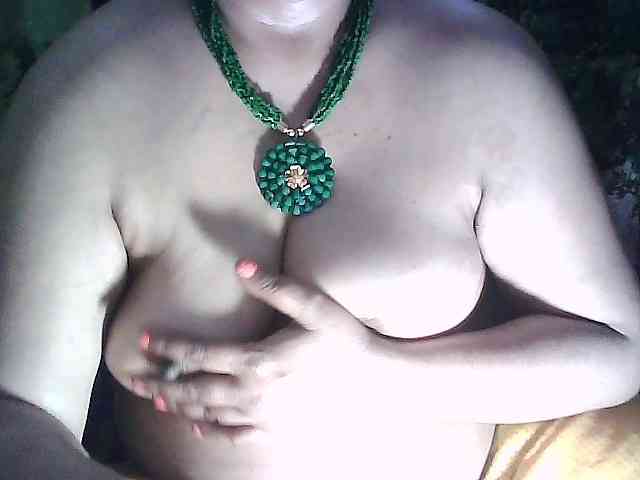 sexycharu webcam