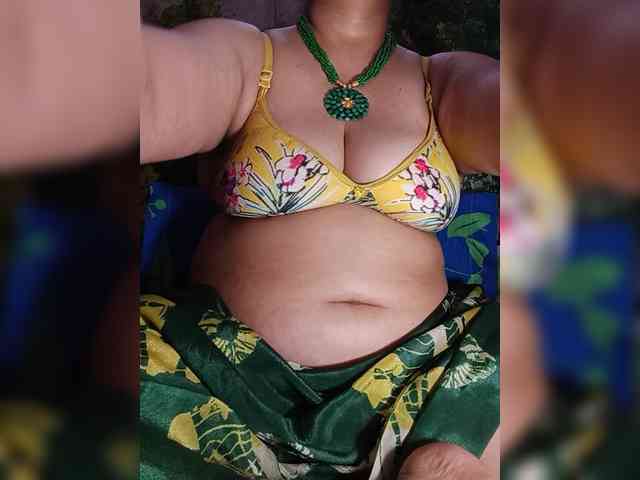 sexycharu webcam