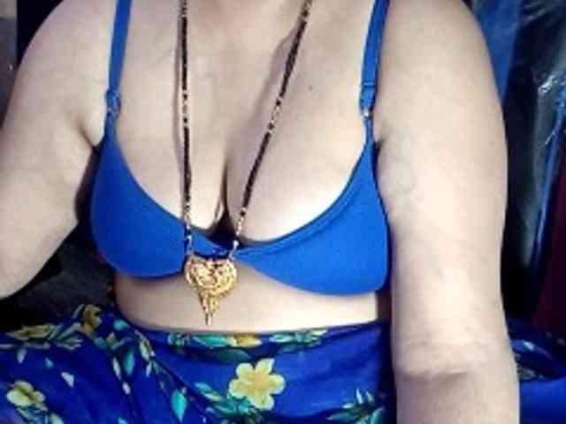 sexycharu webcam