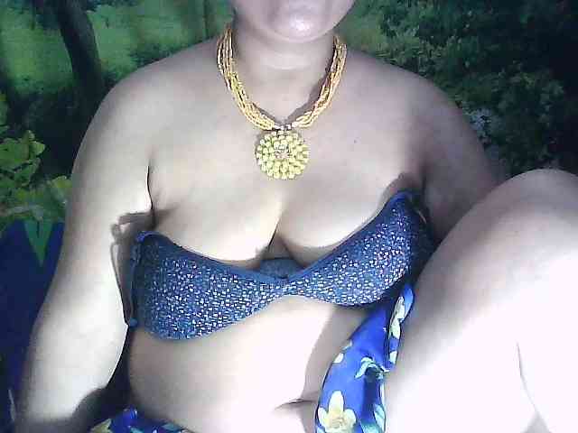 sexycharu webcam