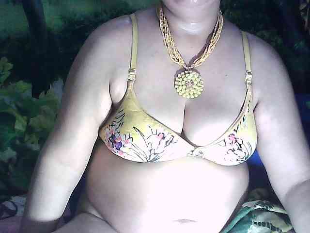 sexycharu webcam
