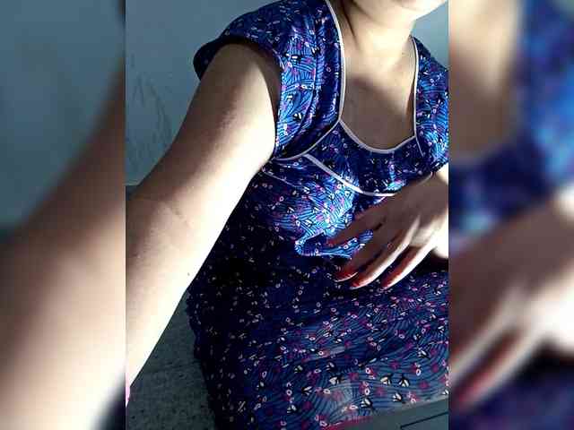 sexycharu webcam