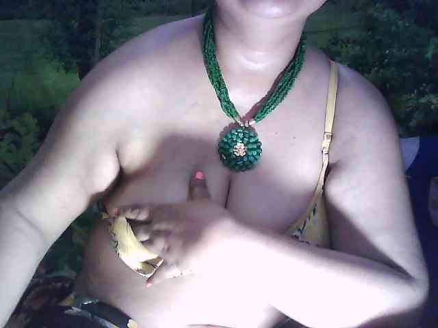 sexycharu webcam