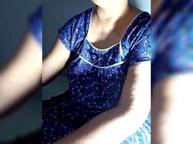 sexycharu webcam