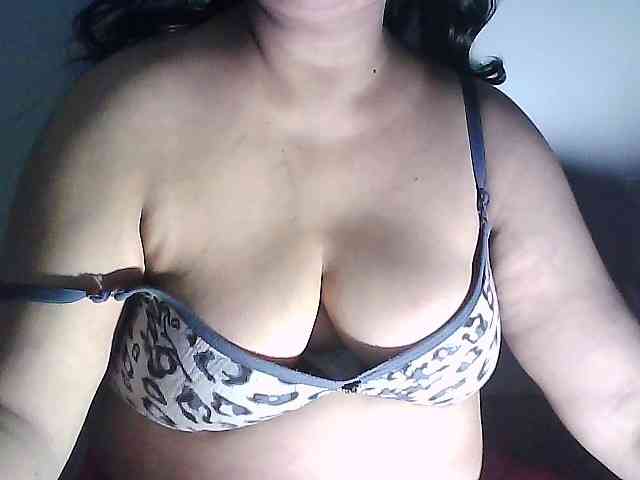 sexycharu webcam