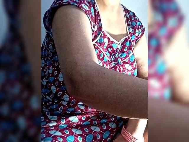 sexycharu webcam