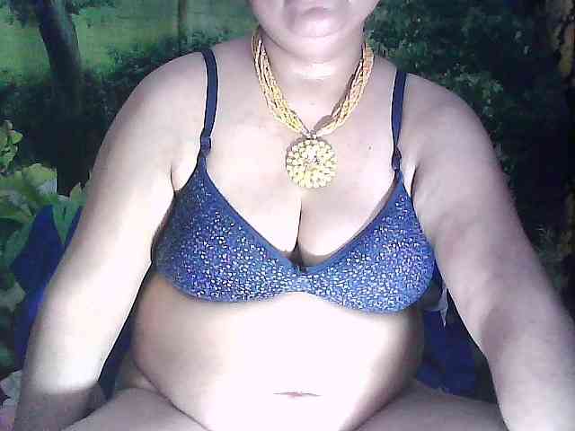 sexycharu webcam