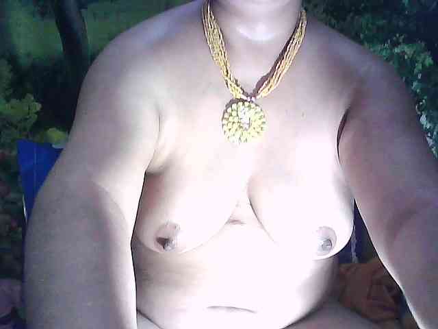 sexycharu webcam