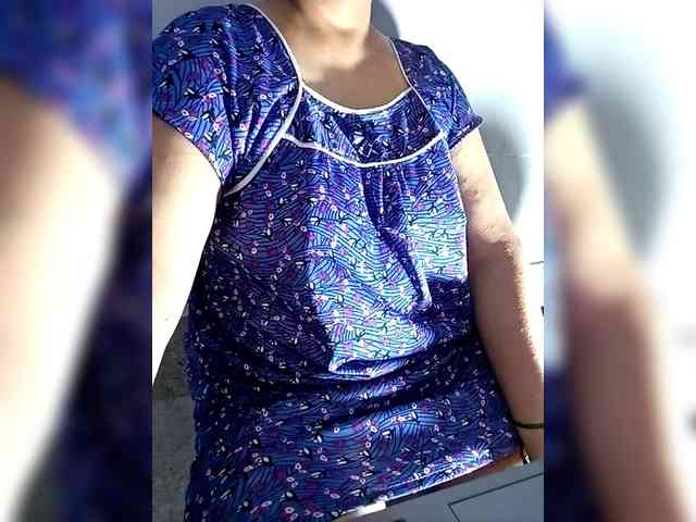 sexycharu webcam