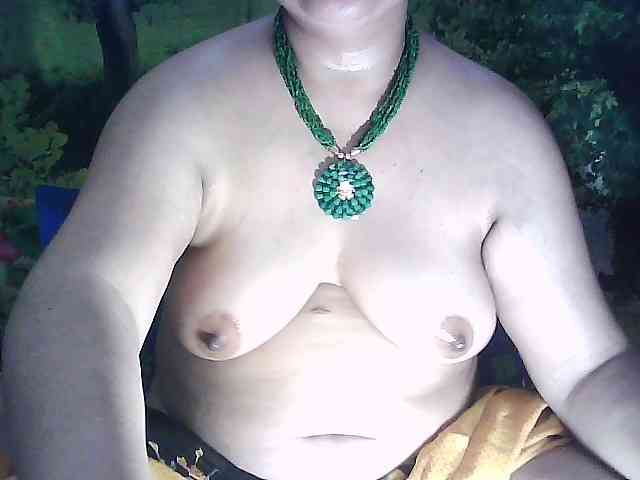sexycharu webcam