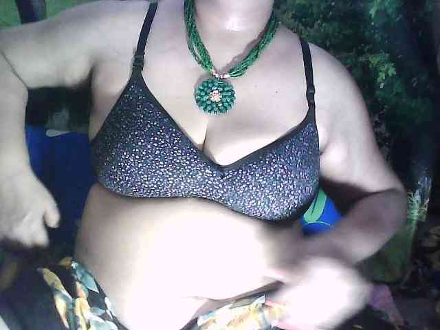 sexycharu webcam