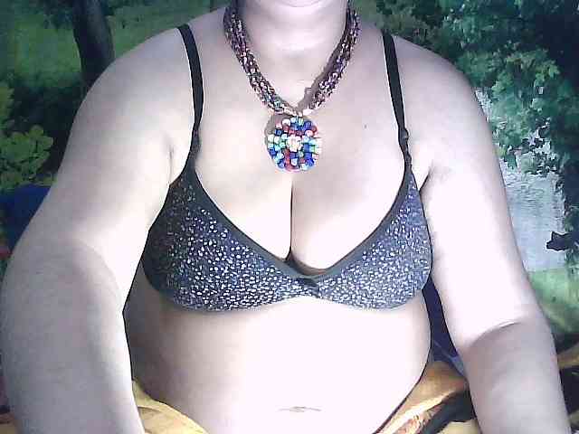 sexycharu webcam