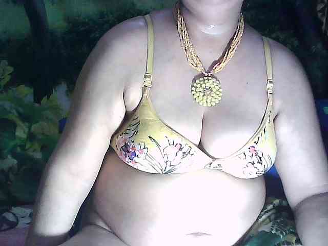 sexycharu webcam