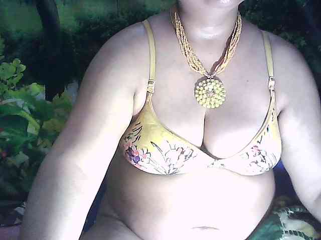 sexycharu webcam
