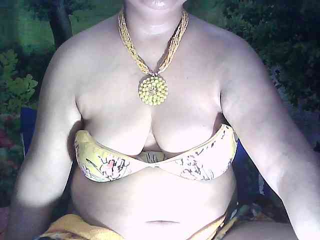 sexycharu webcam