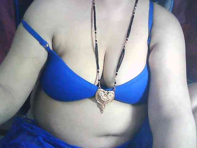 sexycharu webcam