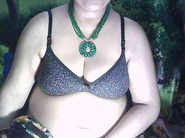 sexycharu webcam