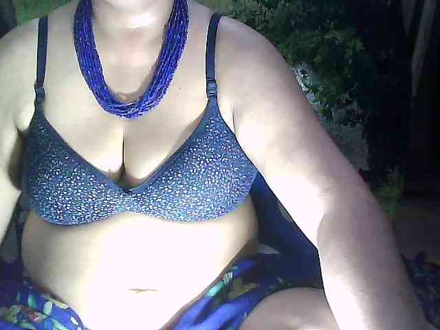 sexycharu webcam