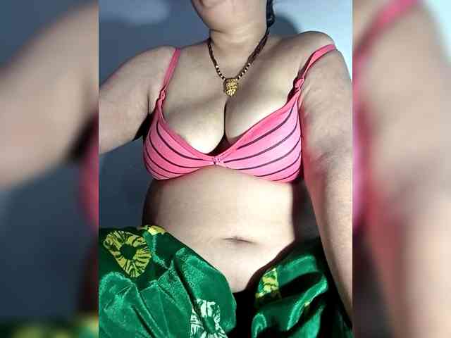 sexycharu webcam