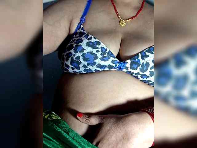 sexycharu webcam