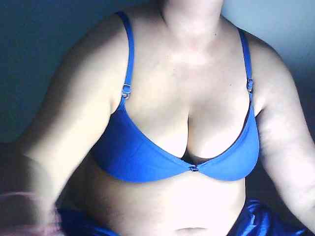 sexycharu webcam