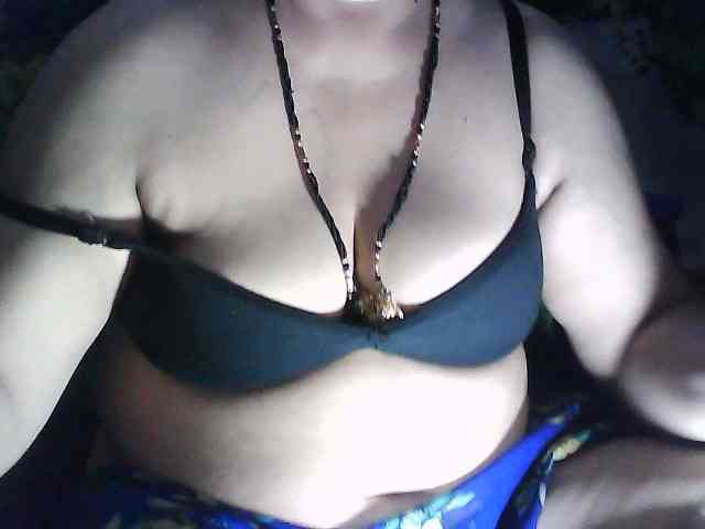 sexycharu webcam