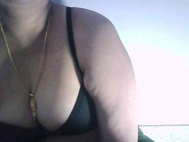 sexycharu webcam