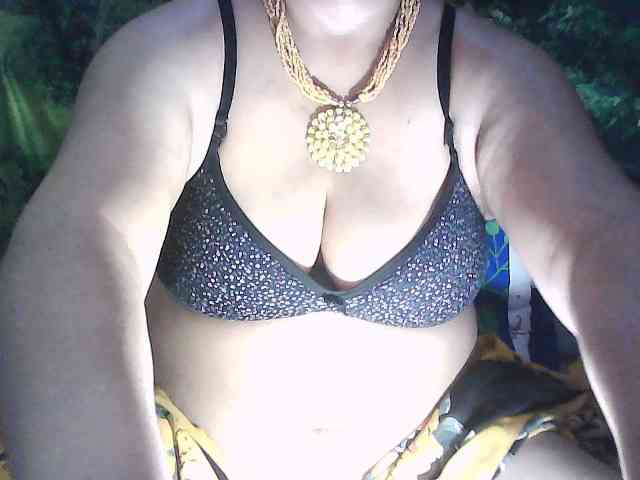 sexycharu webcam