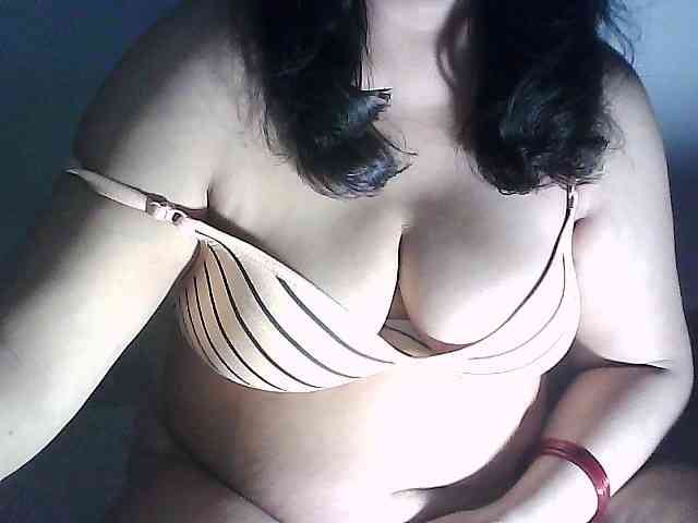 sexycharu webcam