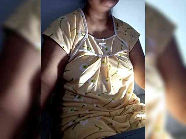 sexycharu webcam