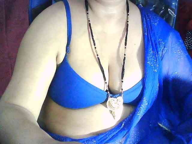 sexycharu webcam