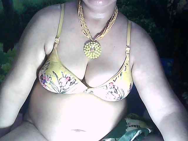 sexycharu webcam