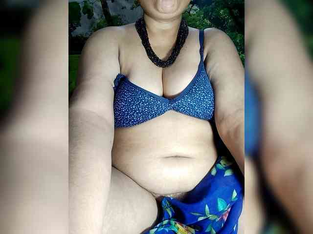 sexycharu webcam