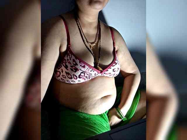 sexycharu webcam