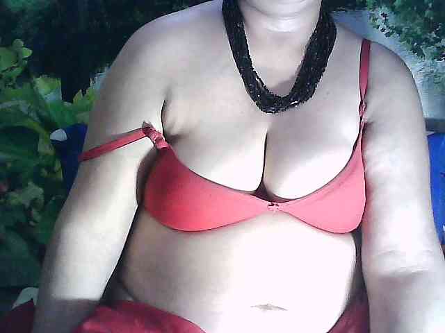 sexycharu webcam