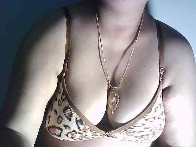 sexycharu webcam