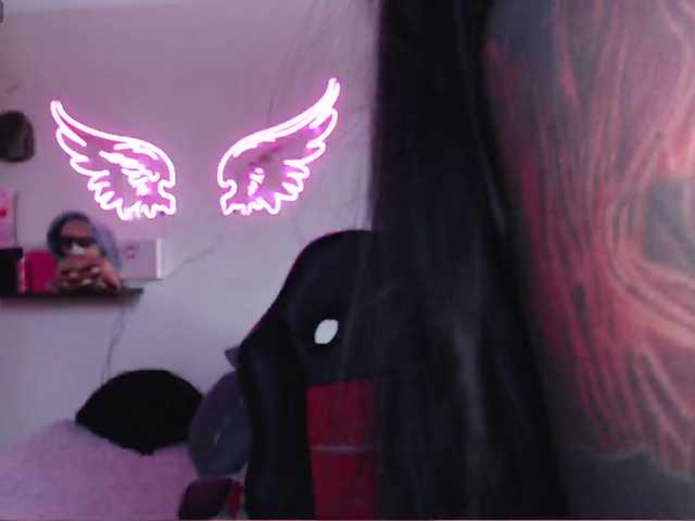 Missdennise live cam on BongaCams