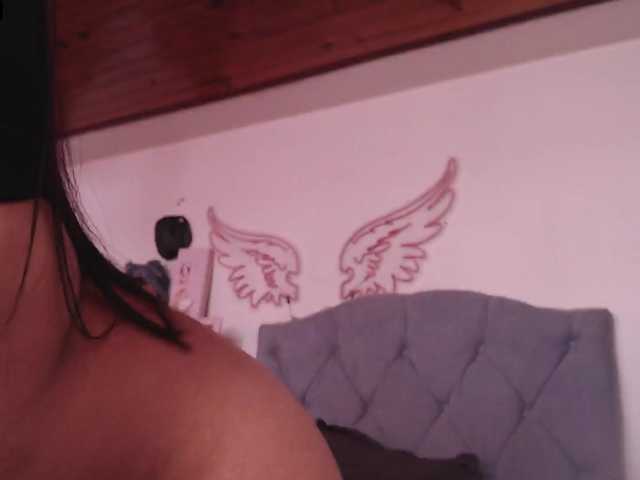 Missdennise live cam on BongaCams