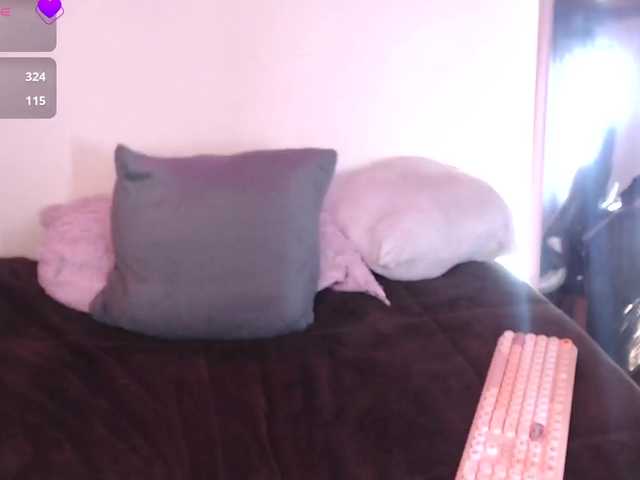 Missdennise live cam on BongaCams