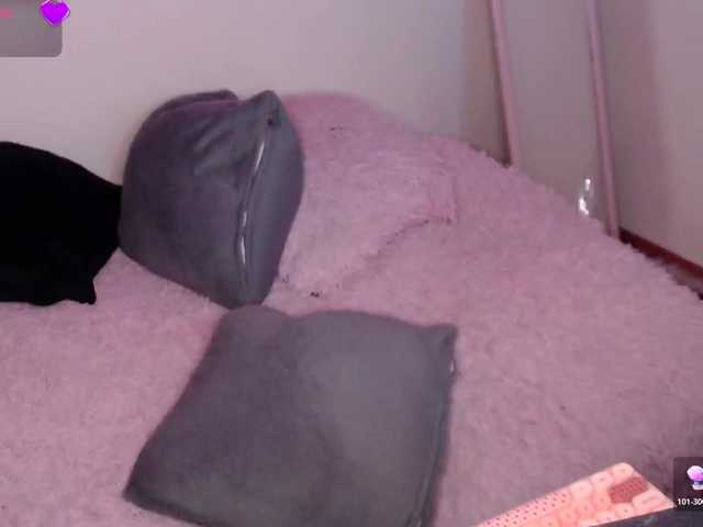Missdennise live cam on BongaCams