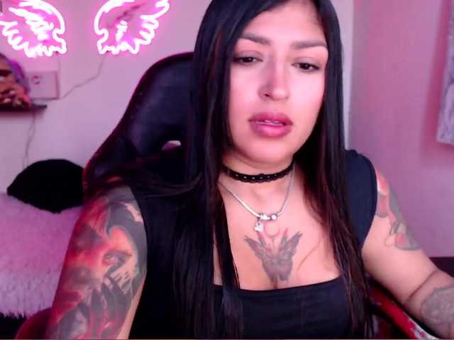 Missdennise live webcam show