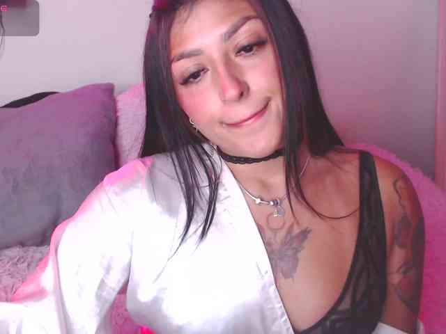 Missdennise webcam