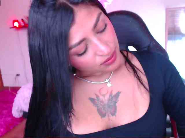 Missdennise webcam