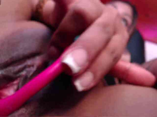 Missdennise webcam