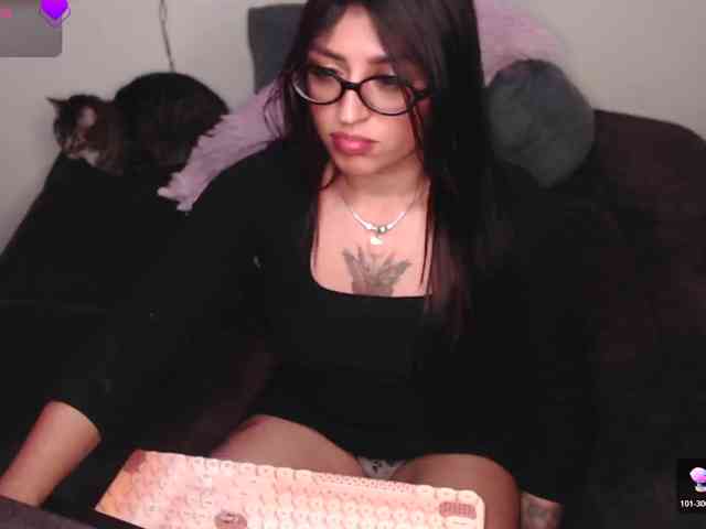 Missdennise webcam