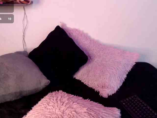 Missdennise webcam