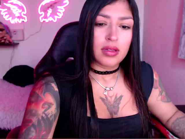 Missdennise webcam