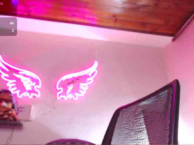 Missdennise webcam
