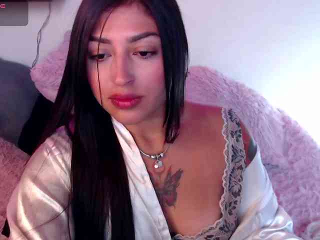 Missdennise webcam