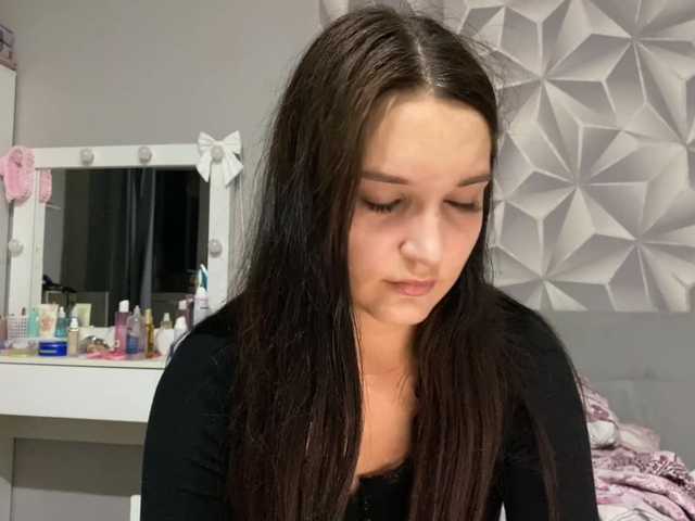 horneyfallenangel3191 live cam on BongaCams